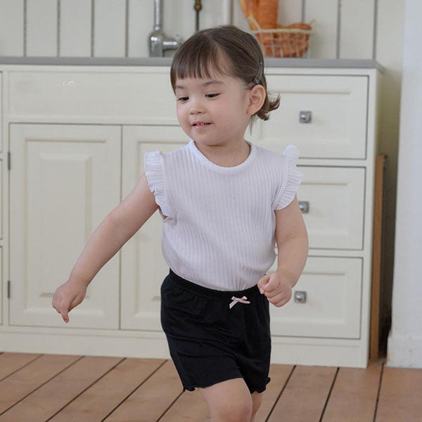 End Summer Ruffle Tee Korean infant t-shirt in black made in Korea
