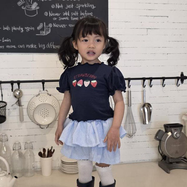 Strawberry Tee Korean toddler t-shirt in white made in Korea