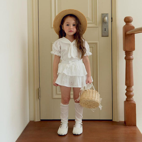 Daisy Tiered Skirt Korean toddler skirt in white made in Korea