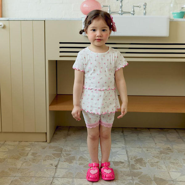 Rose Skirt Leggings Set Korean toddler pants in white made in Korea