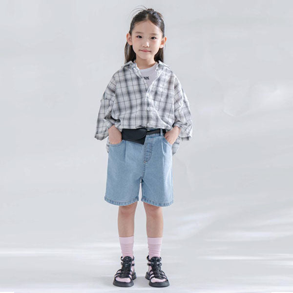 Crunch Denim Shorts Korean toddler shorts in light denim made in Korea