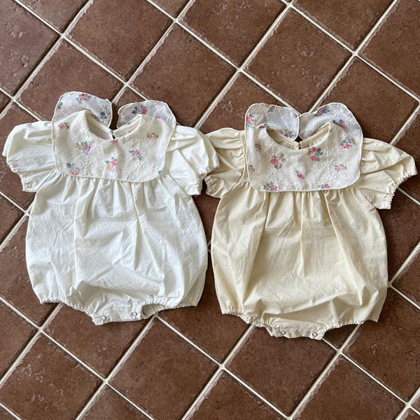 Duyu Collar Bodysuit Korean infant bodysuit in ivory made in Korea