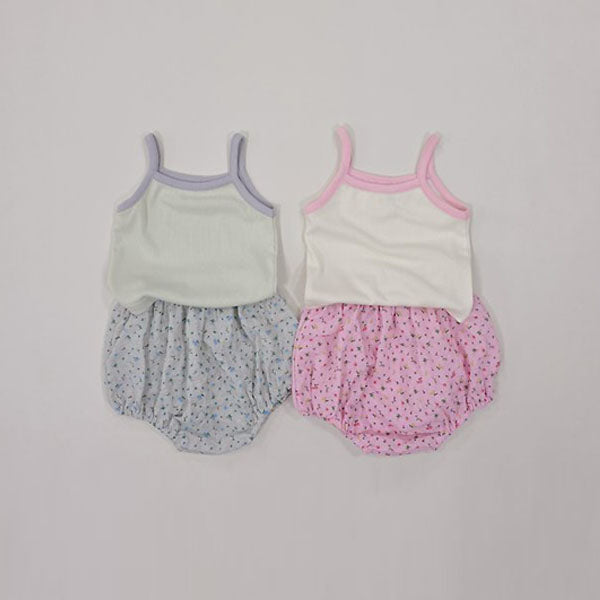 Bebe Pumpkin Flower Set Korean infant set in sugar gray(pants color) made in Korea