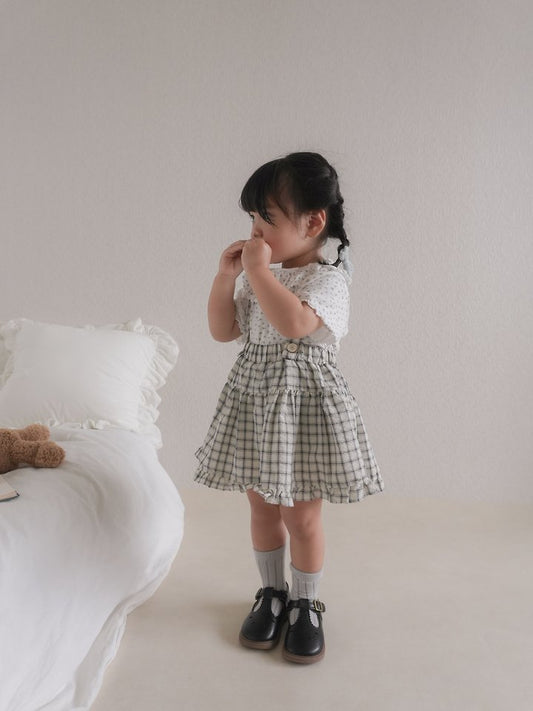 Pear Ruffle Tiered Skirt Korean infant skirt in navy made in Korea