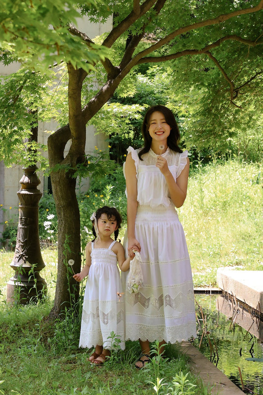 Dreaming Skirt Korean kids skirt in ivory made in Korea
