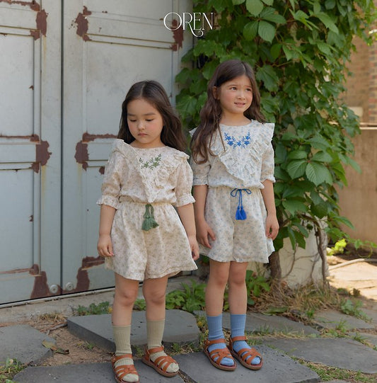 Reina Jumpsuit Bodysuit Korean infant bodysuit in beige floral made in Korea