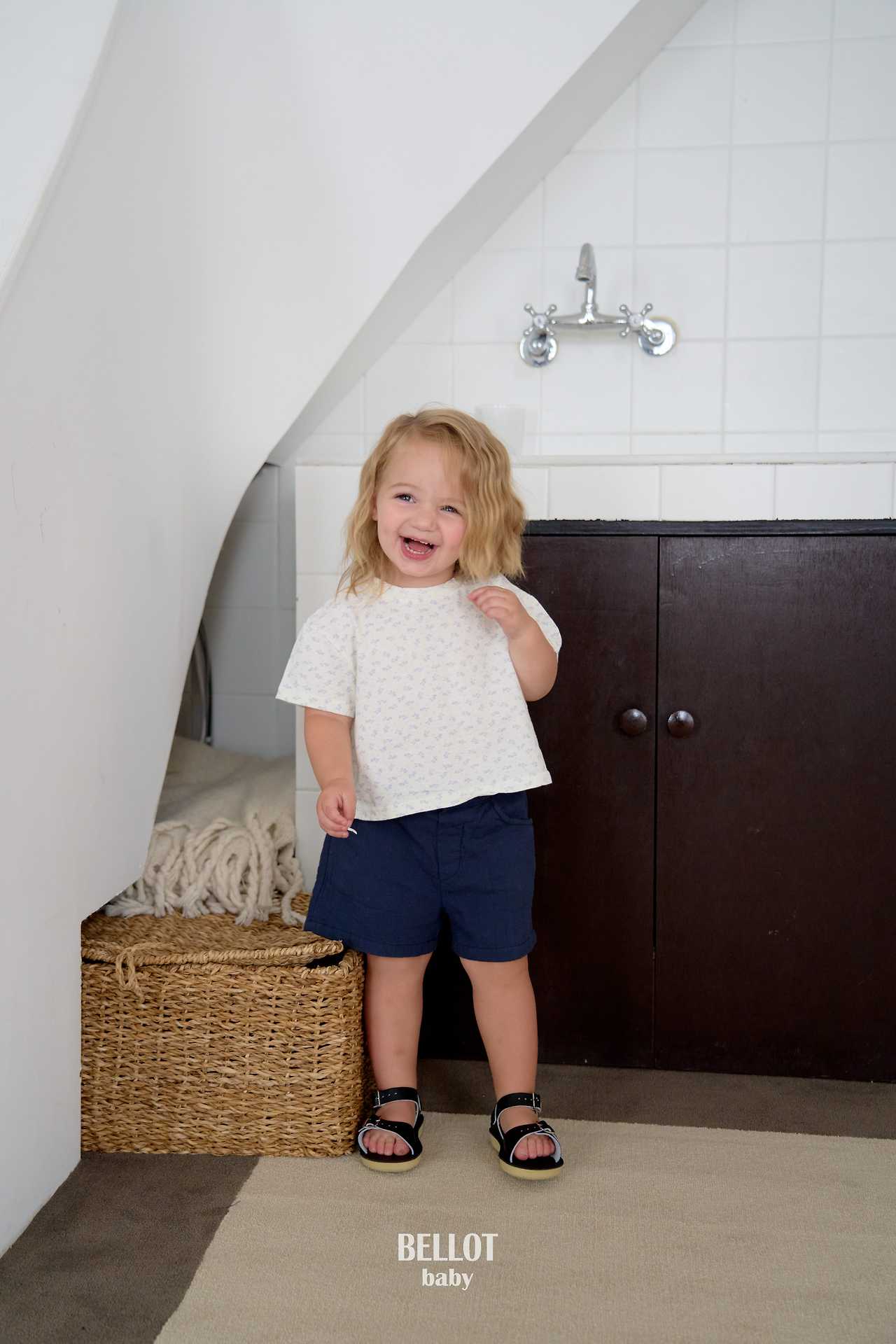 Bebe Mini Floral Tee Korean infant t-shirt in ivory made in Korea