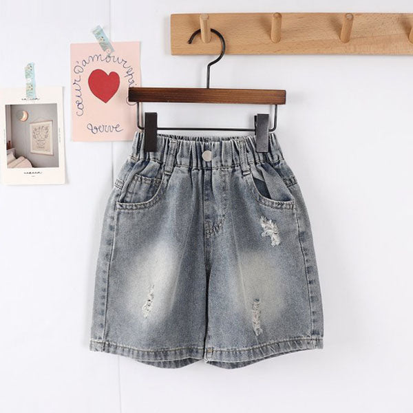 5-Length Distressed Denim Shorts Korean toddler shorts in blue denim made in Korea