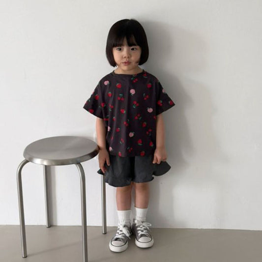Strawberry Tee Korean toddler t-shirt in charcoal made in Korea