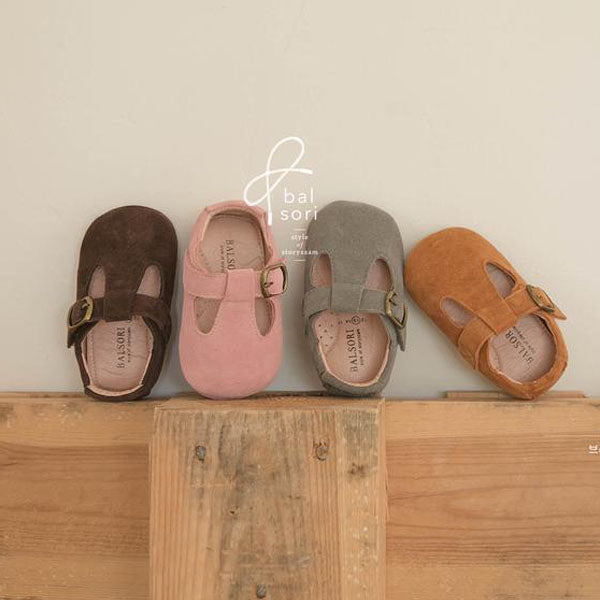 BB240A Suede Tory Ballet Flats Korean infant shoes in beige made in Korea