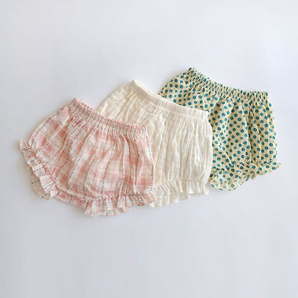 Ruffle Bloomer Korean infant bloomer in pink made in Korea