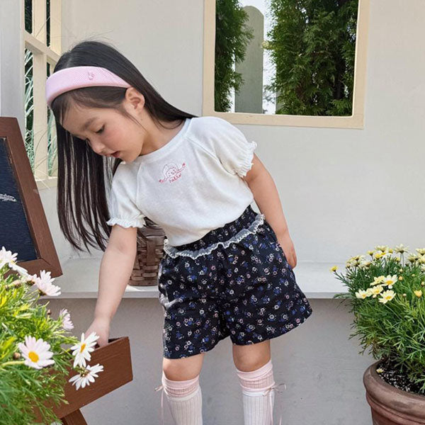 Girl Embroidered Tee Korean toddler t-shirt in navy made in Korea