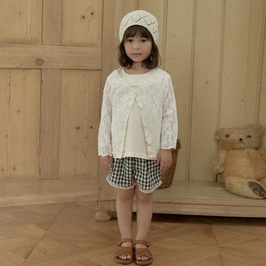 Pretty Check Ruffle Shorts Korean toddler shorts in brick(pink) made in Korea