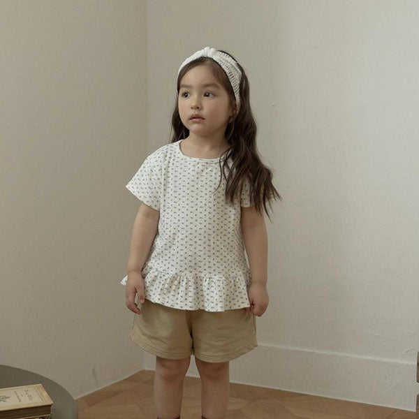 Pretty Floral Short Sleeve Tee Korean toddler t-shirt in red made in Korea