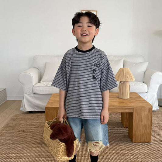 Number 5 Stripe Pigment Tee Adult Korean kids t-shirt in light gray made in Korea
