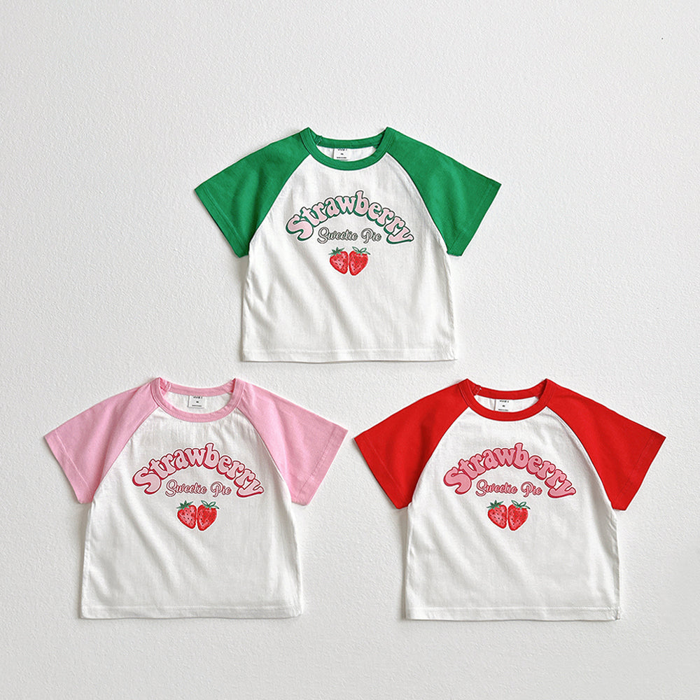 Strawberry Raglan Short Sleeve Tee Korean toddler t-shirt in green made in Korea