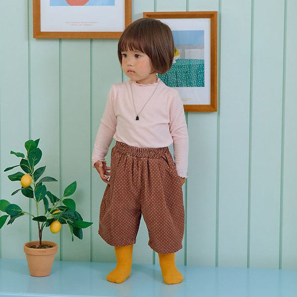 Pastel Lettuce-Edge Tee Korean infant t-shirt in cream made in Korea