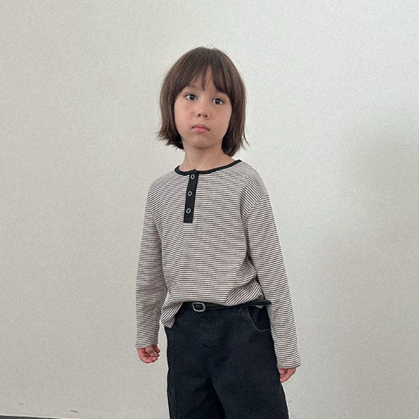 Henley Neck Ale Tee Korean toddler t-shirt in wine made in Korea